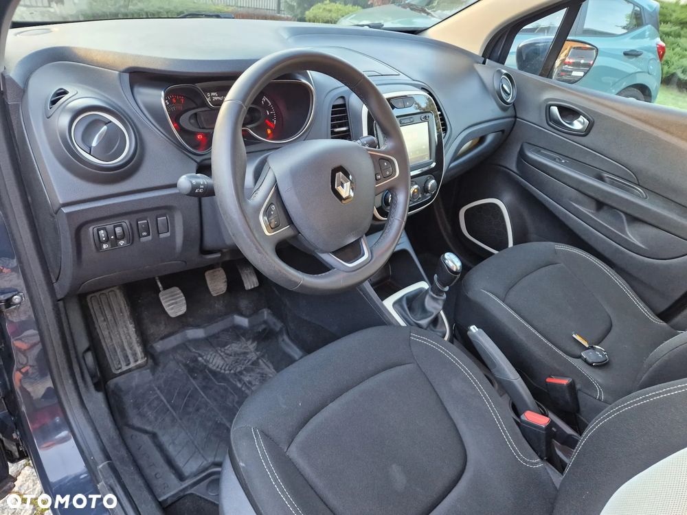 Renault Captur - 25