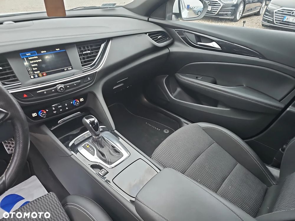 Opel Insignia 1.5 T Innovation S&S - 16