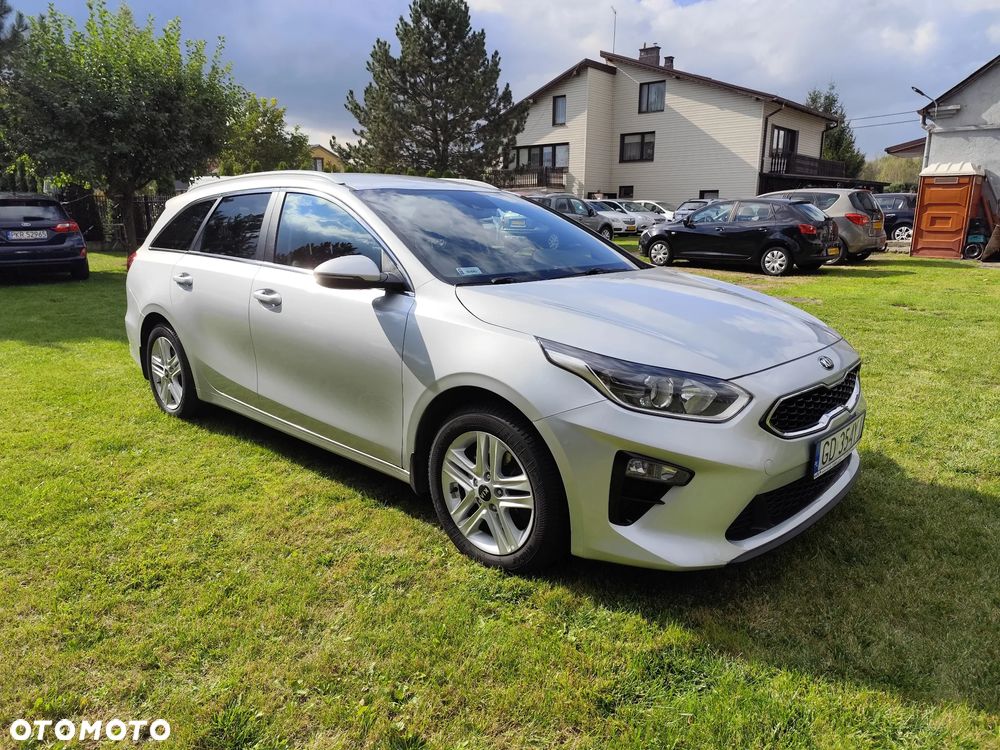 Kia Ceed 1.6 CRDi SCR L Business Line DCT - 7