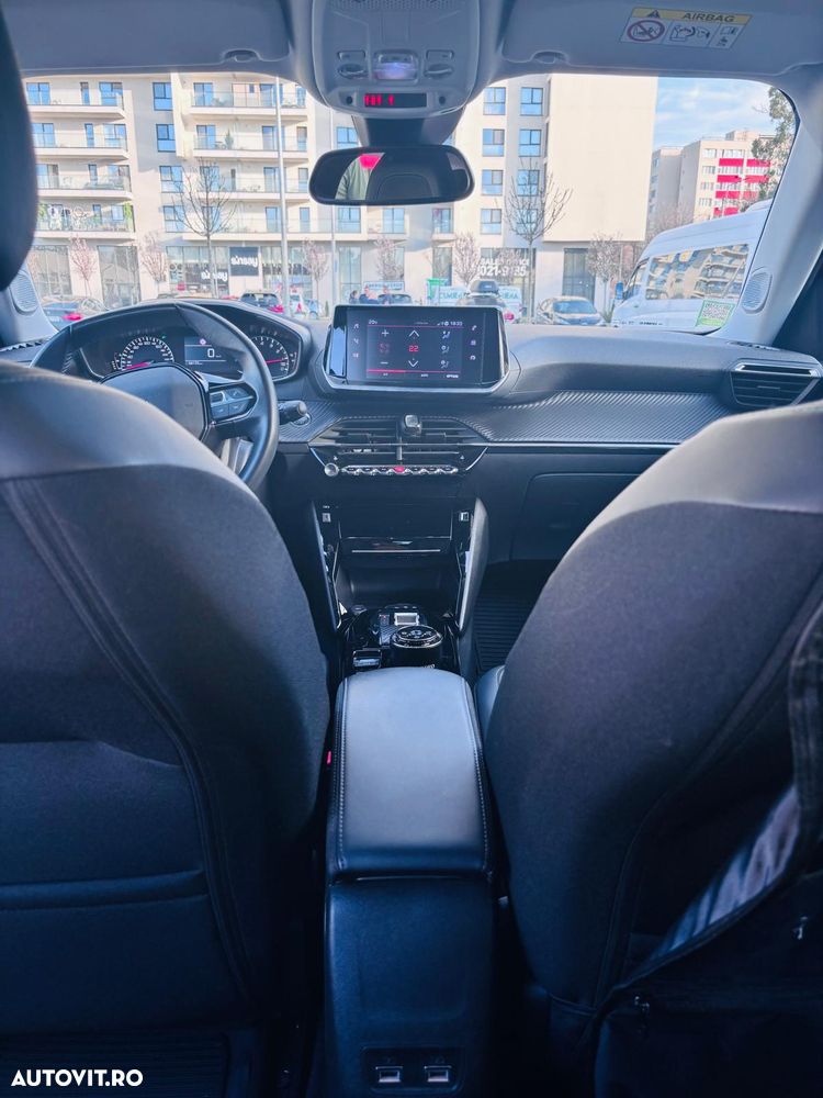 Peugeot 2008 1.2 PureTech EAT8 STT Active Pack - 21