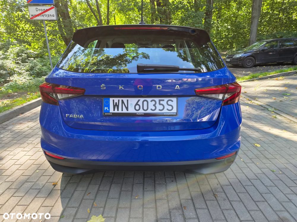 Skoda Fabia - 10