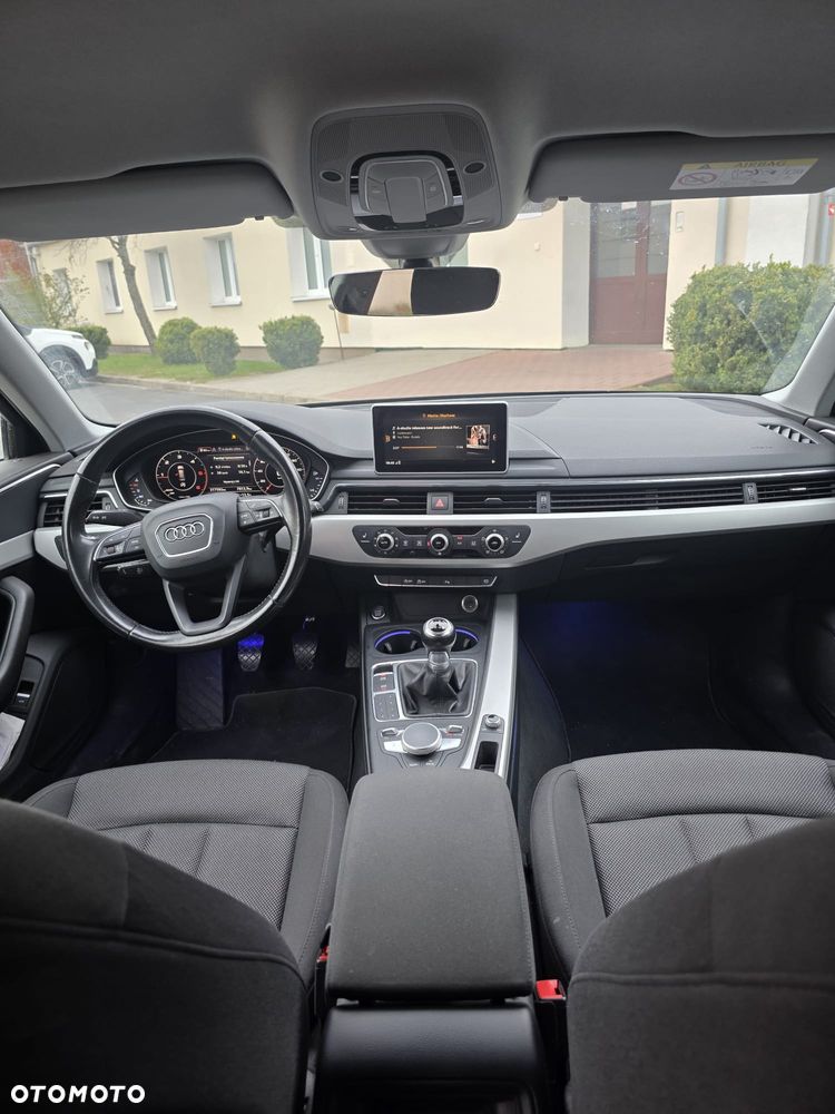 Audi A4 Avant 2.0 TDI DPF Ambiente - 6