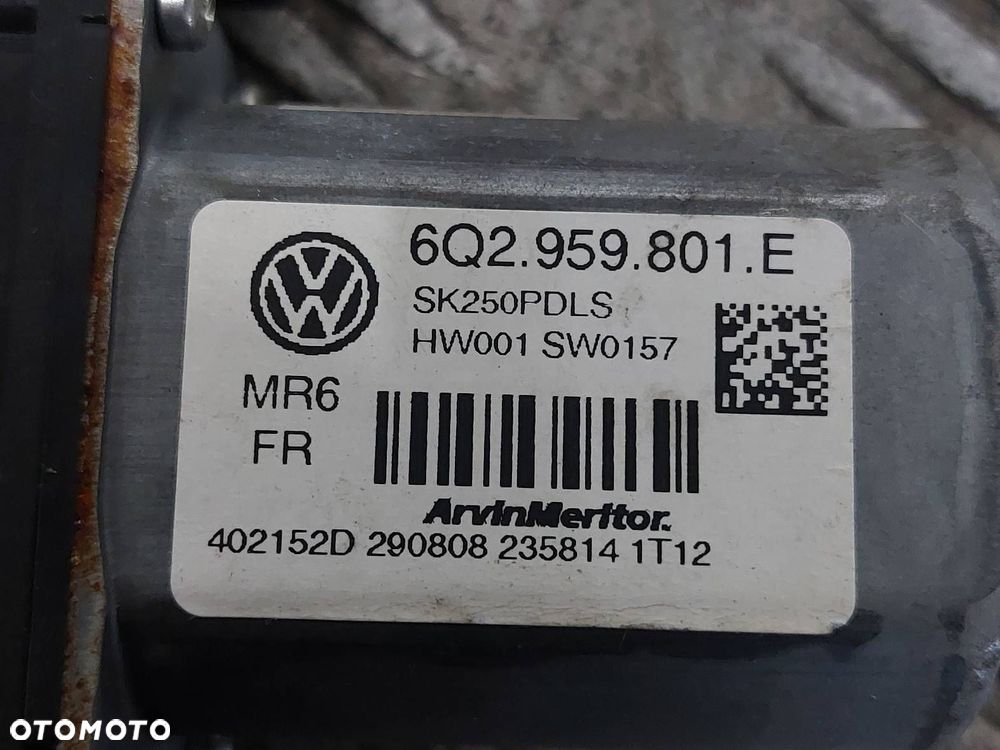 SILNICZEK SZYBY PRAWY PRZÓD SKODA FABIA II 6Q2959801E - 2