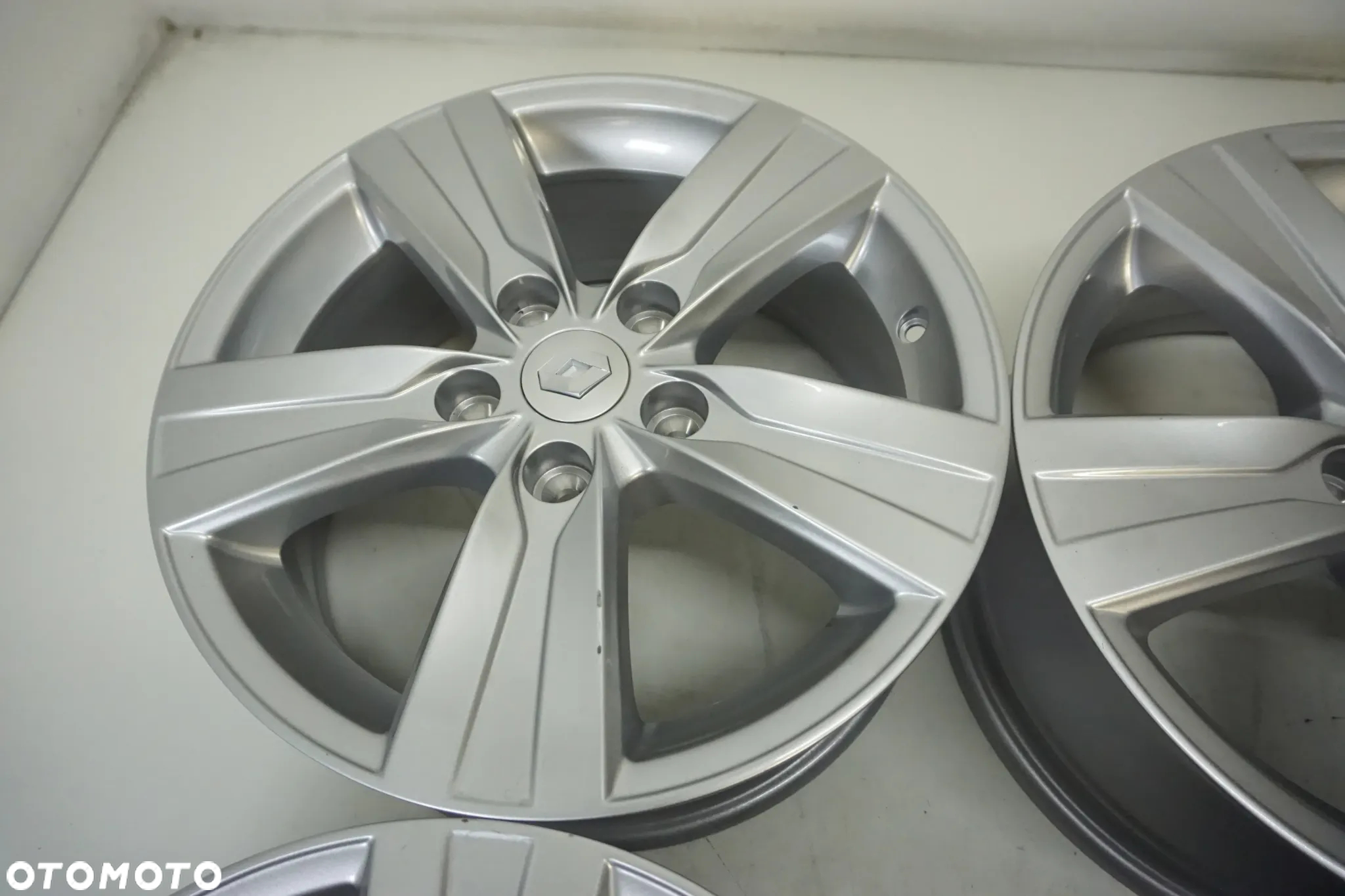 FELGI ALUMINIOWE  16 RENAULT LAGUNA III MEGANE IV CAPTUR II ARCANA TALISMAN KADJAR LATITUDE FLUENCE  KOLEOS KANGOO SCENIC III ZOE MERCEDES CITAN - 5