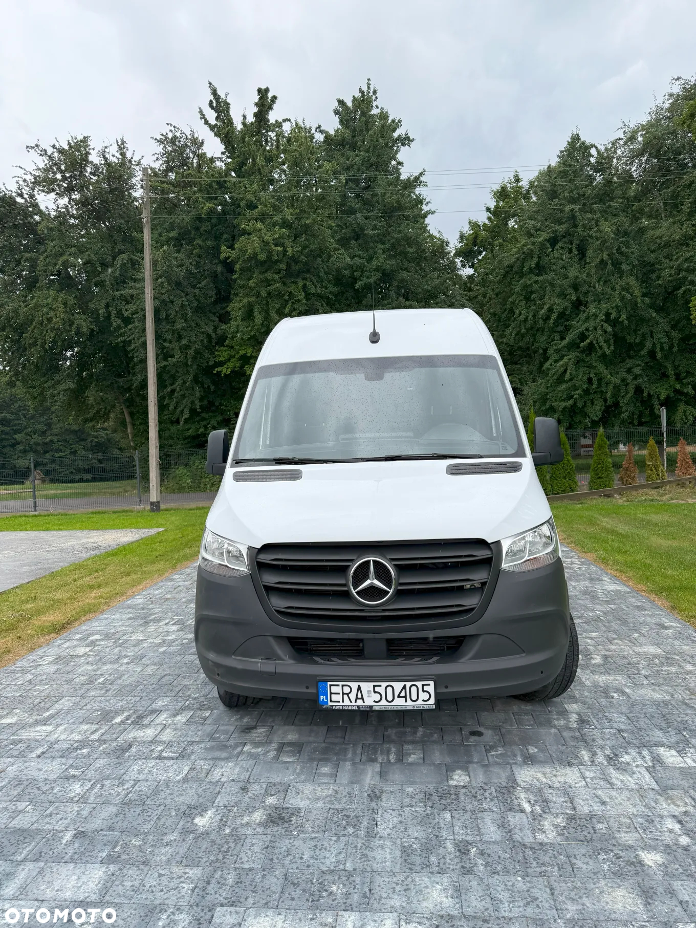 Mercedes-Benz Sprinter - 2