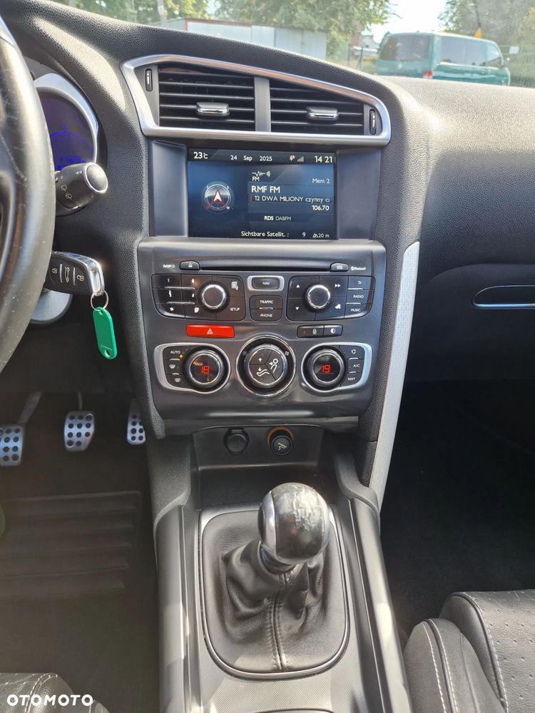 Citroën DS4 2.0 HDi SportChic - 17