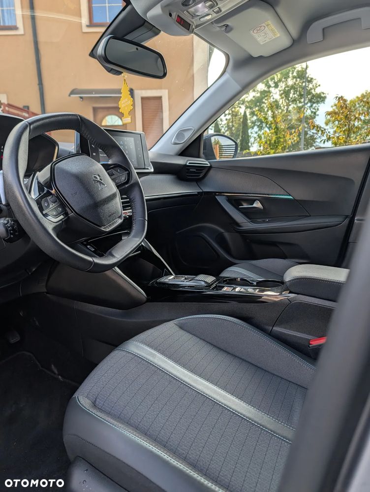 Peugeot 2008 - 7