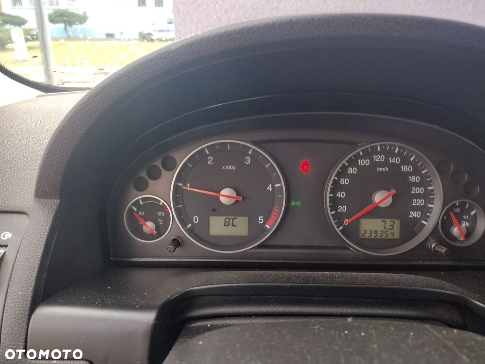 Ford Mondeo 2.0 TDCi Trend - 5