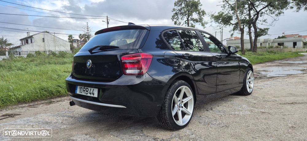 BMW 118 d Aut. Sport Line - 3
