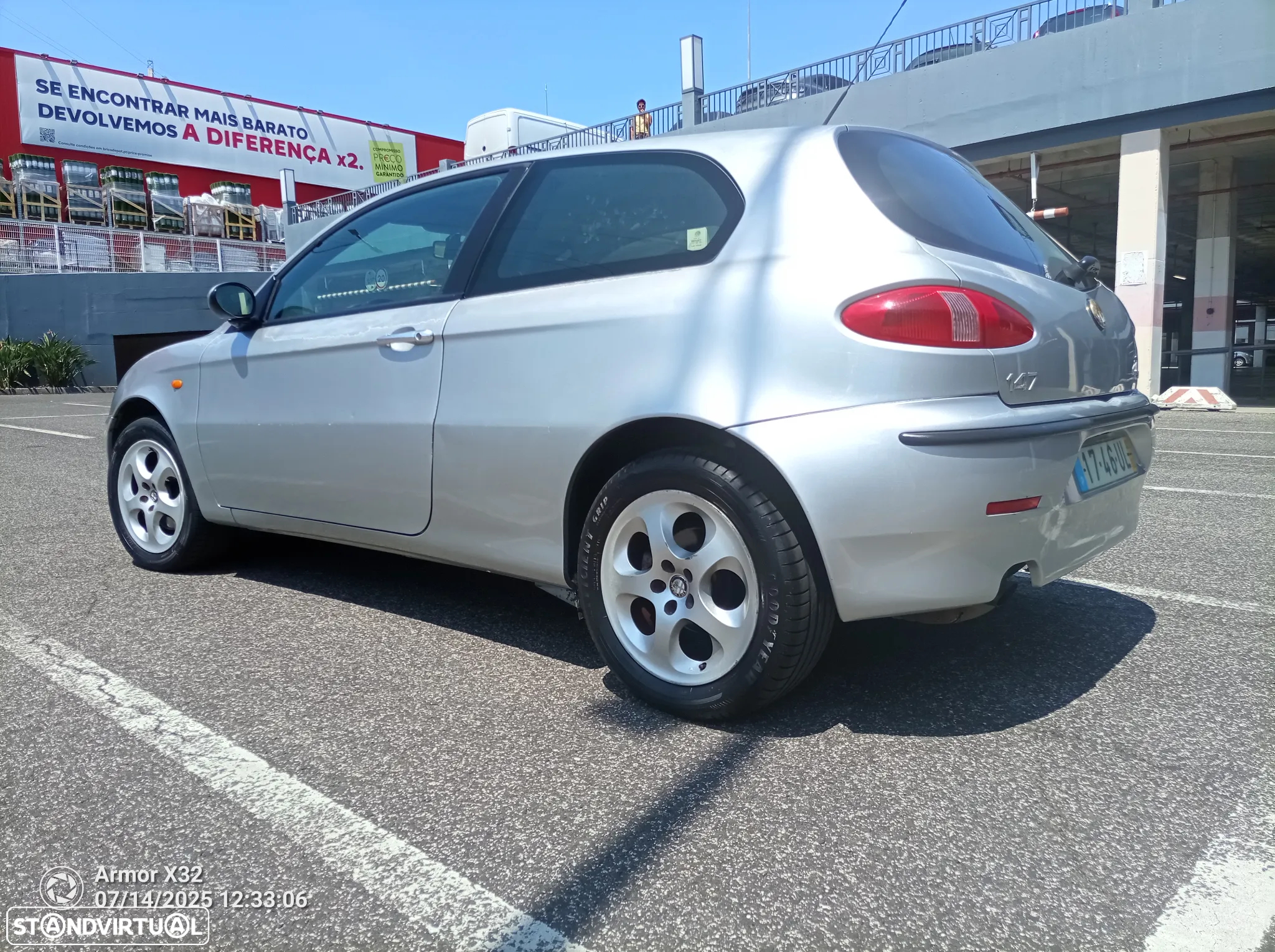Alfa Romeo 147 1.6 TS Distinctive - 6