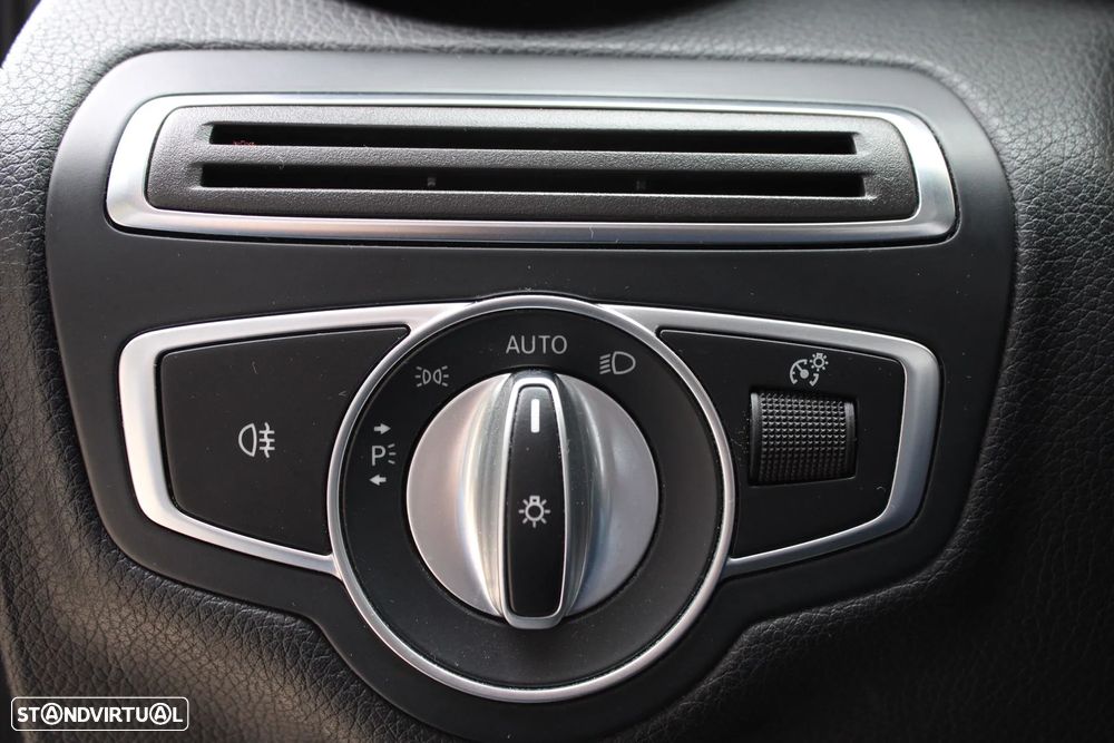 Mercedes-Benz C 180 d Station 9G-TRONIC AMG Line - 23