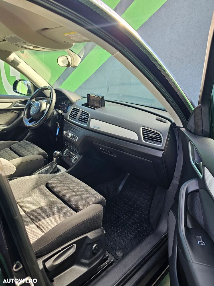 Audi Q3 2.0 TDI Quattro S-Tronic - 38
