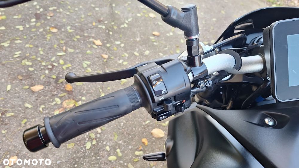 Yamaha MT - 21
