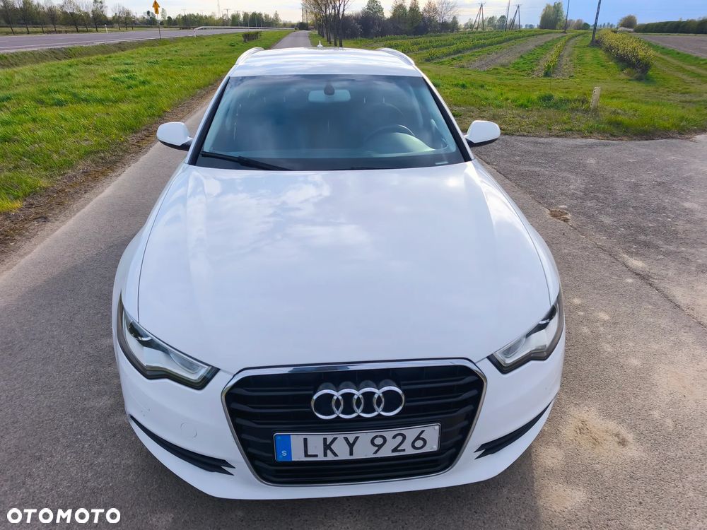 Audi A6 Avant 2.0 TDI Multitronic - 25