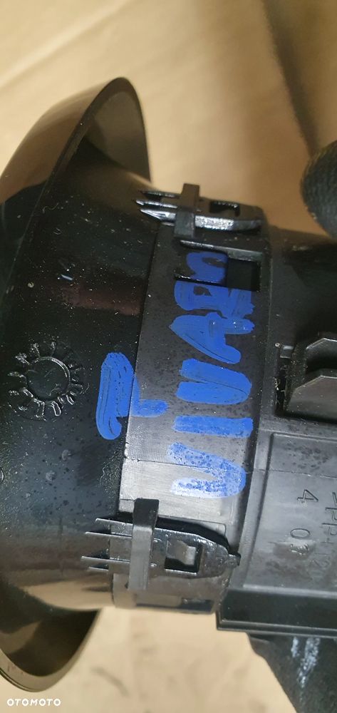 Kratka nawiewu powietrza prawa lewa Opel Vivaro B Trafic III 687606325R - 9