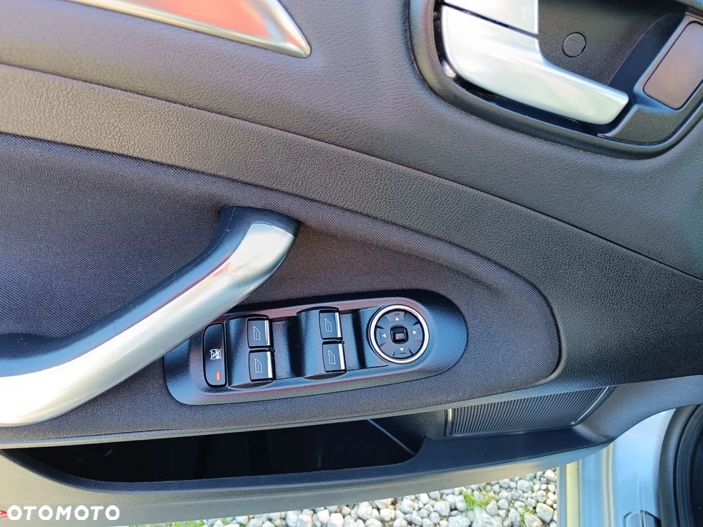 Ford Mondeo 2.0 T Titanium S MPS6 - 35