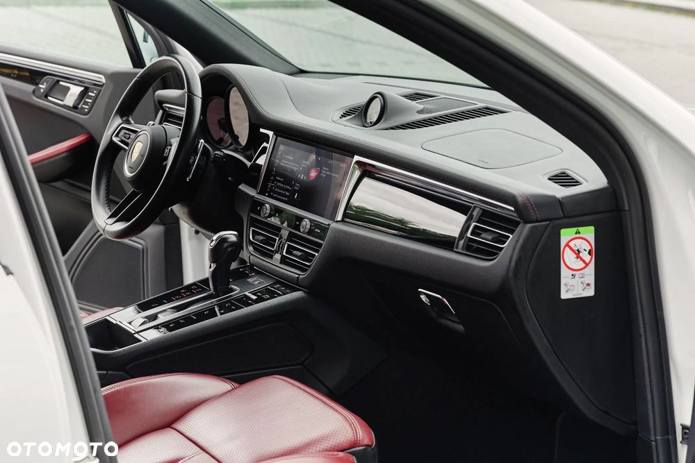 Porsche Macan Standard - 14