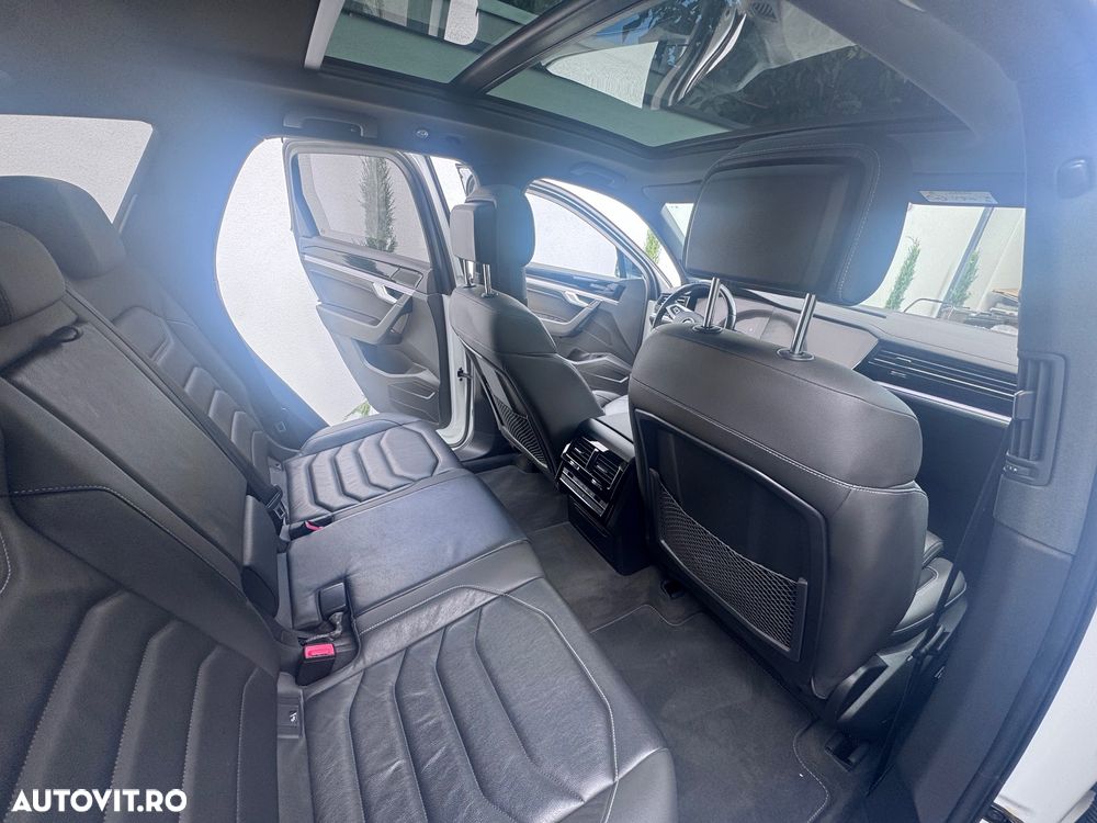 Volkswagen Touareg V6 TDI 4MOTION R-Line - 8