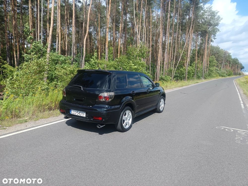 Mitsubishi Outlander 2.0 Turbo 4WD - 15