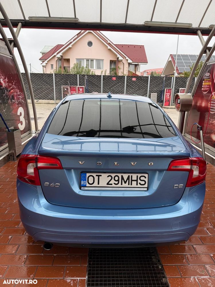 Volvo S60 D2 Start-Stop ECO Momentum - 2