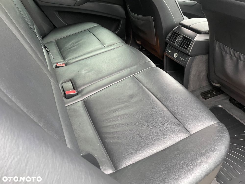 BMW X5 xDrive30d - 32