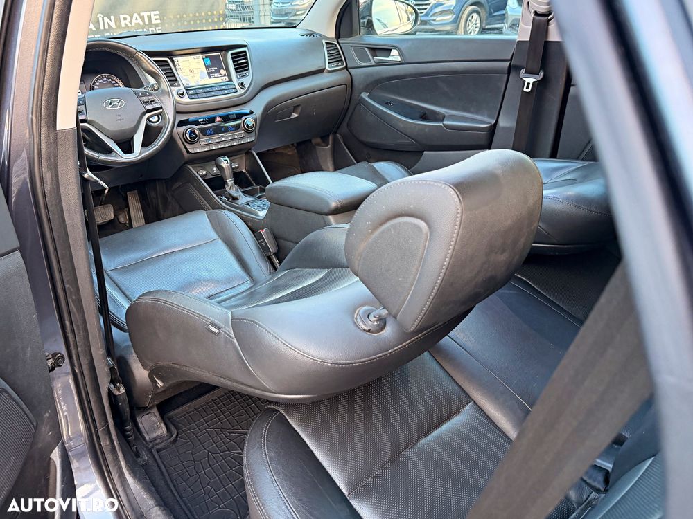 Hyundai Tucson 2.0 CRDI 4WD 6AT Style - 20