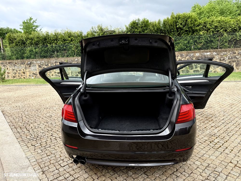 BMW 530 d Auto - 23