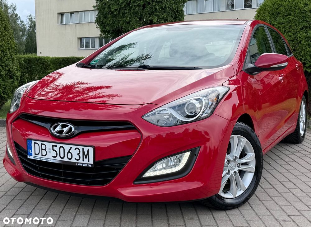 Hyundai i30 1.4 Premium - 17