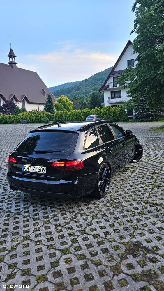 Audi A4 - 4