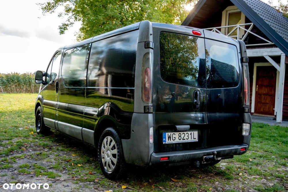 Renault Trafic 2.5 dCi Passenger Expression - 3