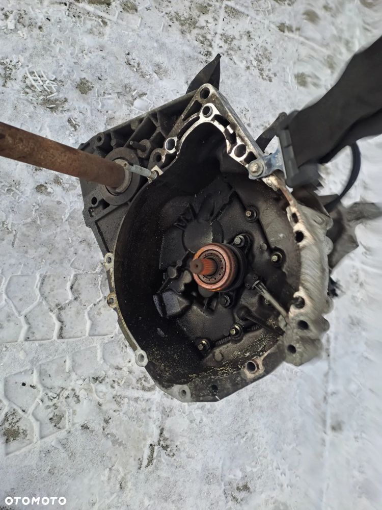 Renault Megane III Fluence 1.6 16V 110KM silnik kompletny kod K4M838 K4M839 K4M858 - 18