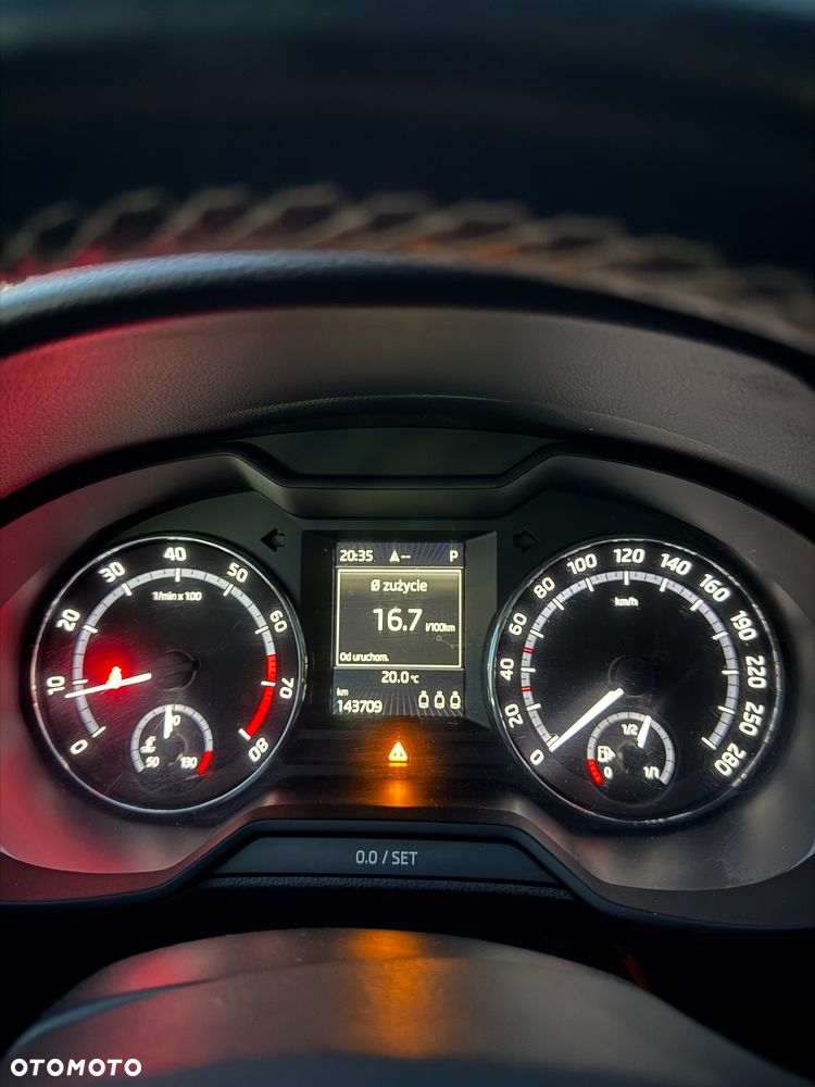 Skoda Octavia 2.0 TSI RS DSG - 10