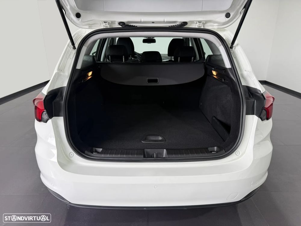 Fiat Tipo Station Wagon 1.3 M-Jet Lounge - 44