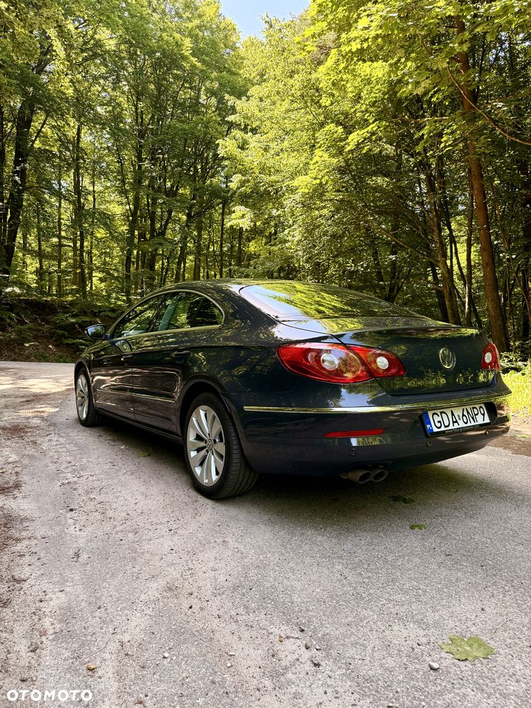 Volkswagen Passat 2.0 TDI DPF Comfortline - 4