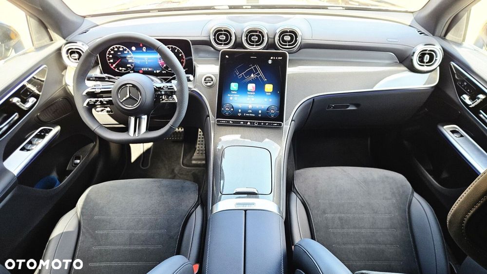 Mercedes-Benz GLC - 17