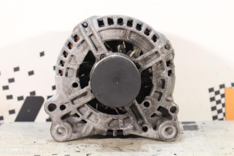 Alternador Seat Leon (1P1)  03F903023d / 0124525201 / 03F 903 023 D - 4