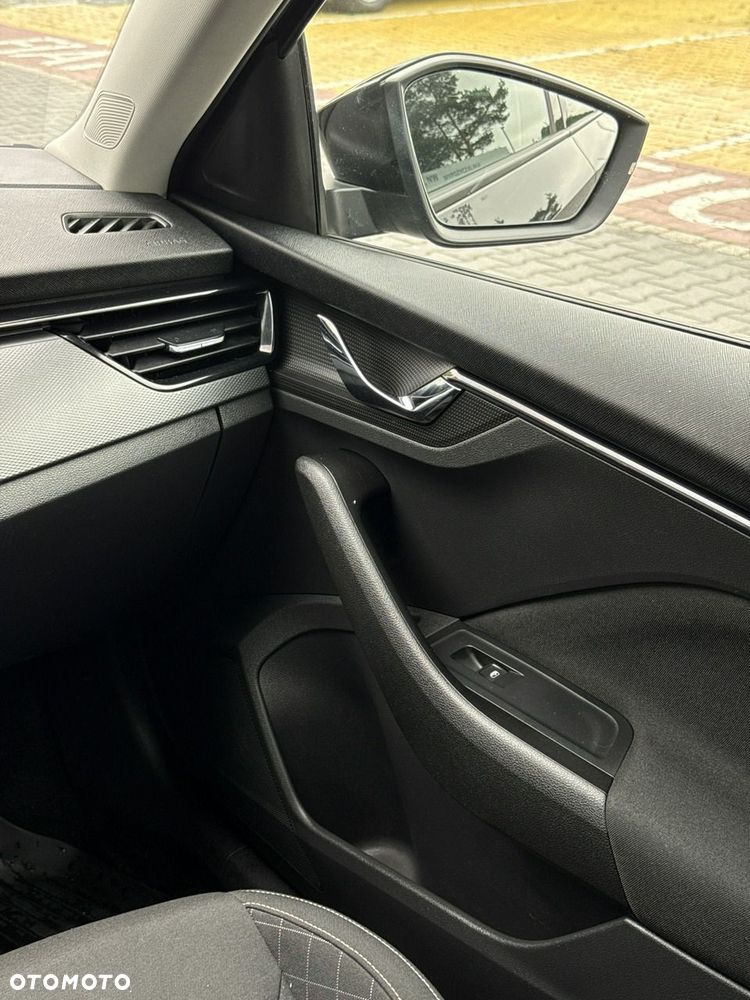 Skoda Scala 1.0 TSI Ambition - 37