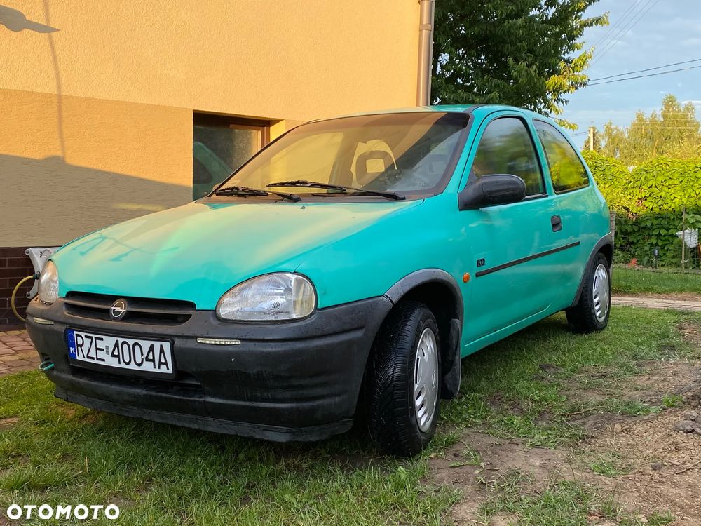 Opel Corsa - 1