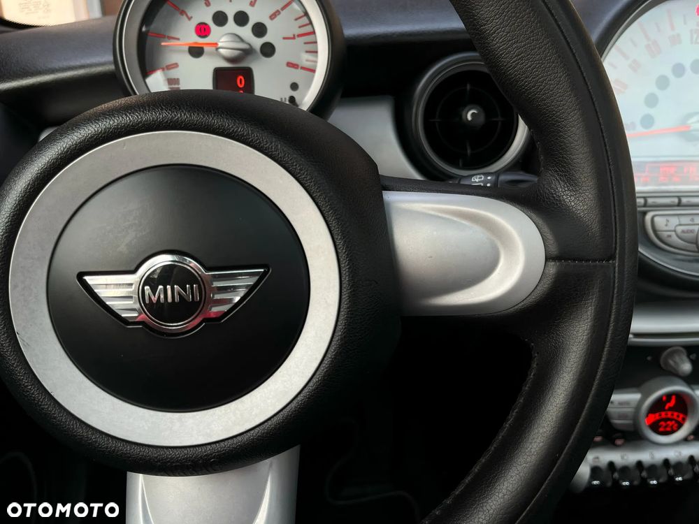 MINI Cooper Seven - 13