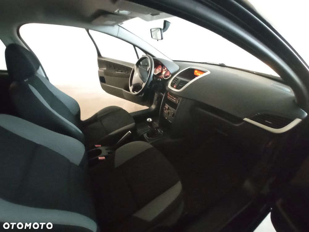 Peugeot 207 95 VTi Urban Move - 13