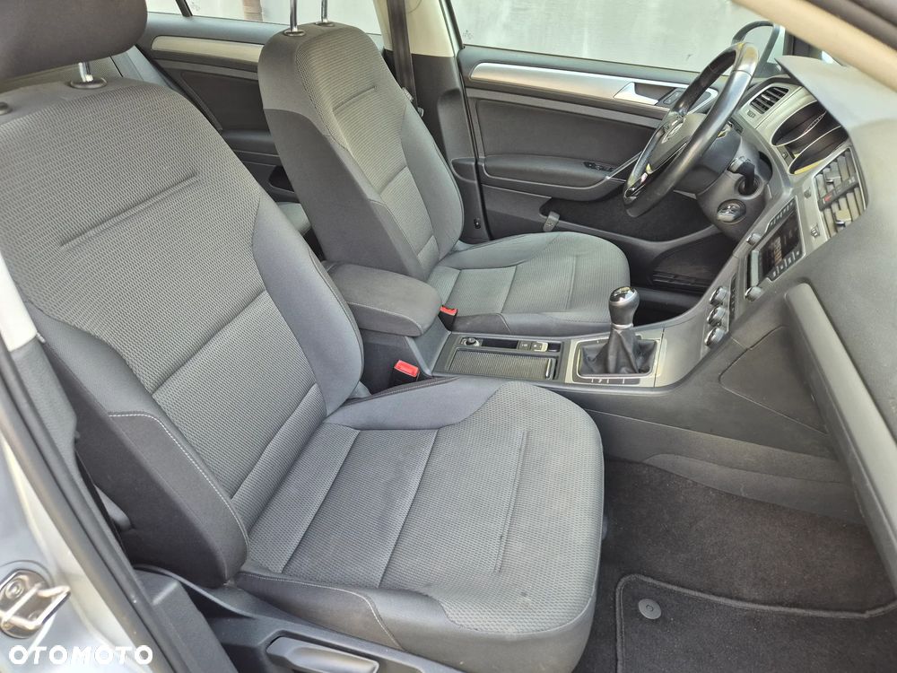 Volkswagen Golf 1.0 TSI BlueMotion Comfortline - 15