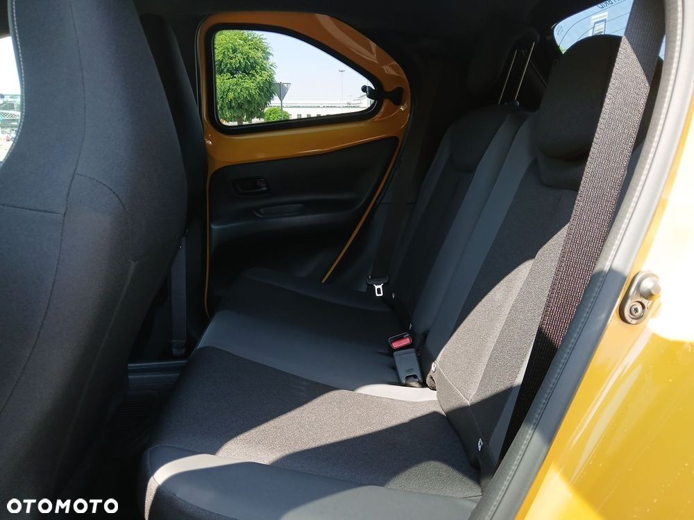 Toyota Aygo X - 16