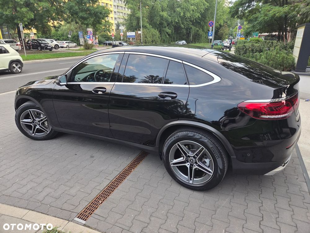 Mercedes-Benz GLC 300 4Matic 9G-TRONIC AMG Line - 7
