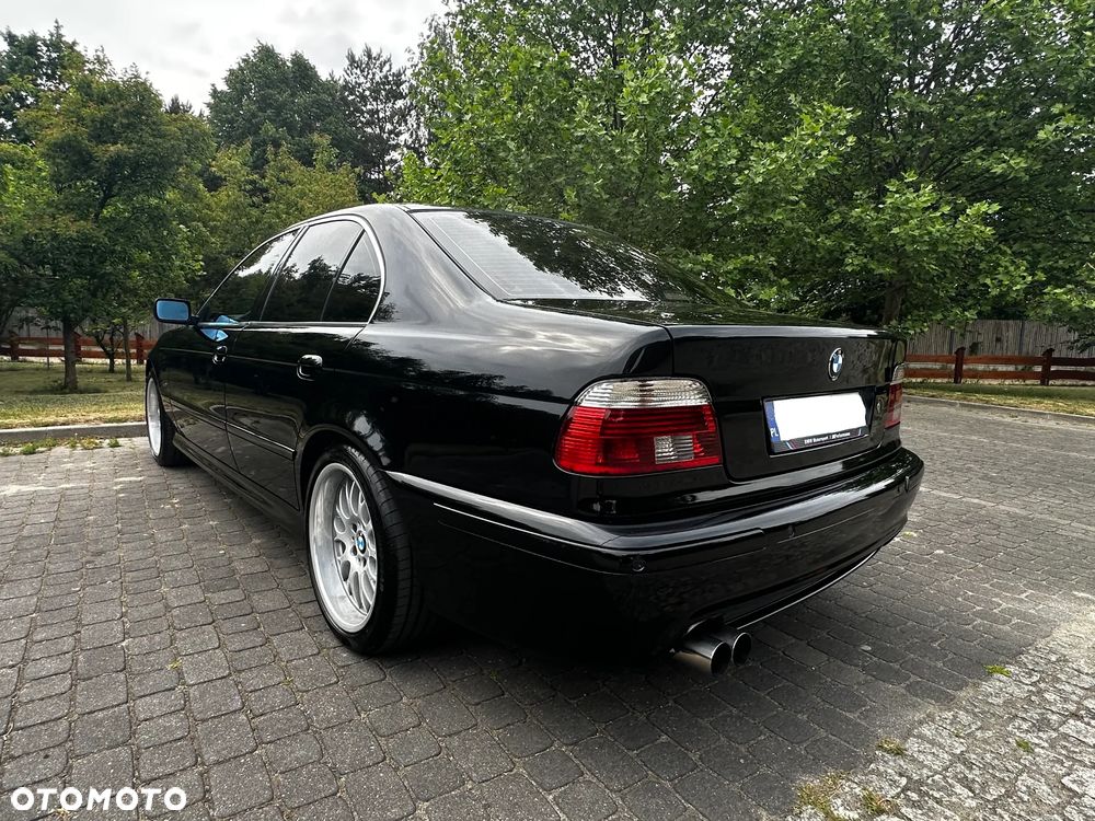 BMW Seria 5 540i - 9