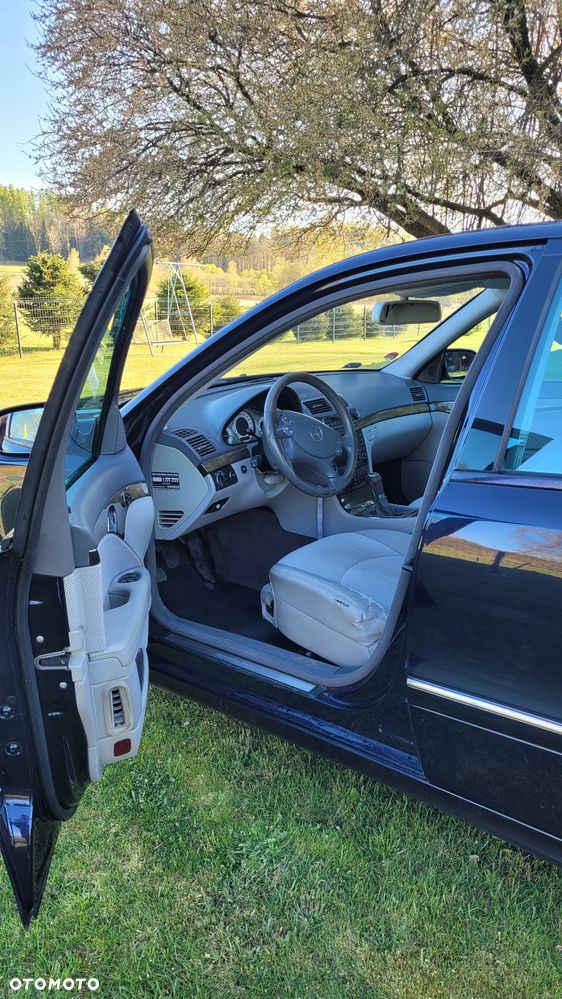 Mercedes-Benz Klasa E 200 Kompressor Avantgarde - 14