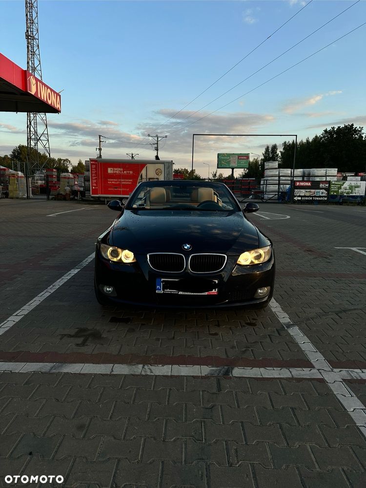 BMW Seria 3 320i - 8