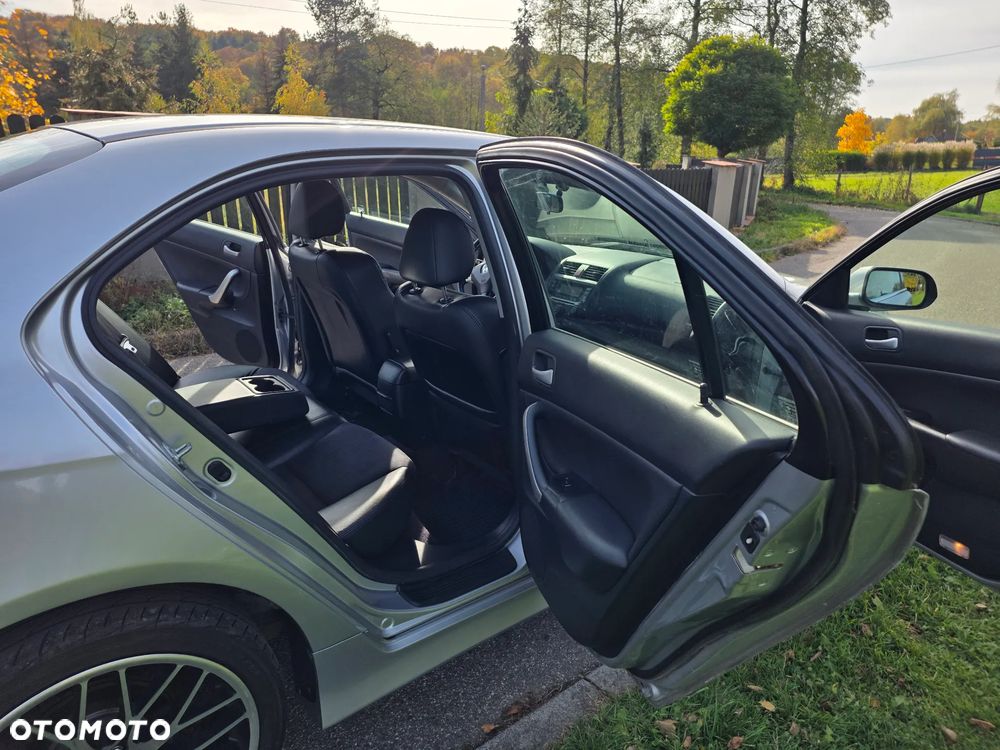 Honda Accord 2.4 TypeS - 14