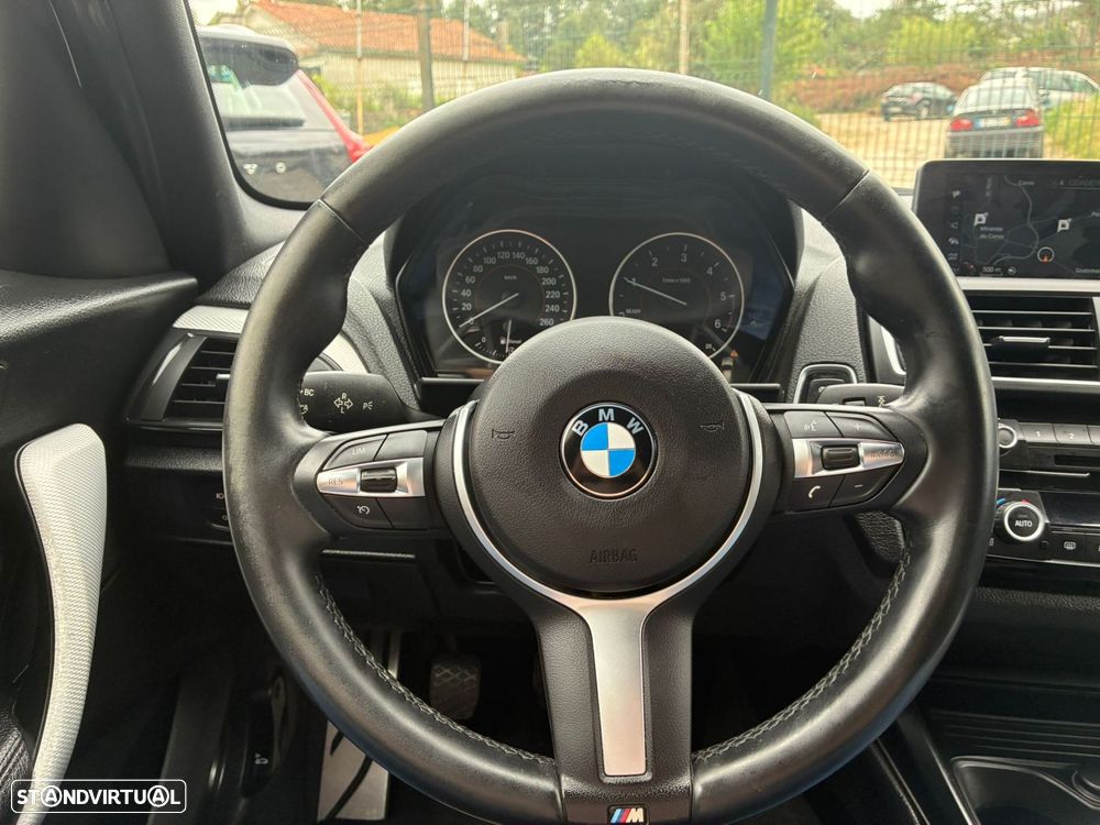BMW 116 d Pack M - 13