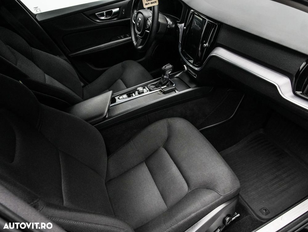 Volvo V60 D3 Base - 12