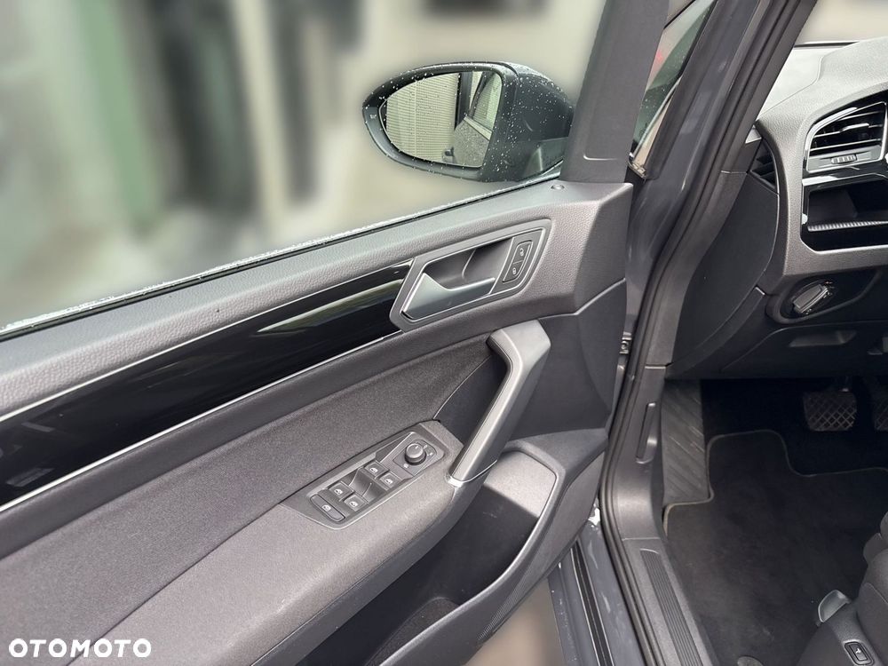 Volkswagen Touran 1.5 TSI EVO Highline DSG - 10
